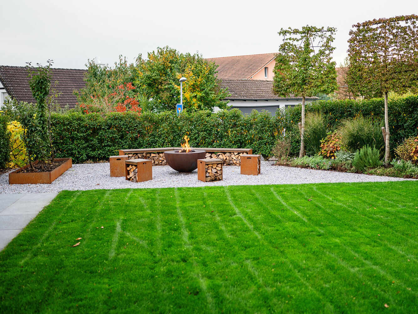 Rasenpflege und Bewässerung